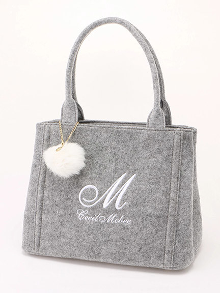 ファーチャーム付きイニシャルトートBAG
