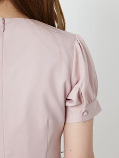 レースアップぺプラムタイトワンピース