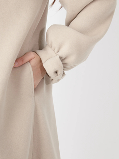 ラウンドヨークAラインコート