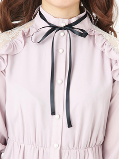 肩開きワンピース