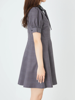 合皮衿タイ付きワンピース