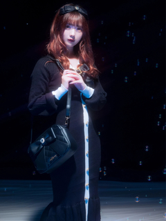 ビジューリボンカチューシャ