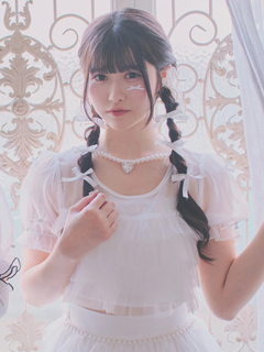 チュールティアードトップス