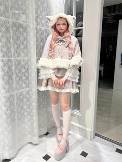 ネコちゃんキラキラツイードポンチョ