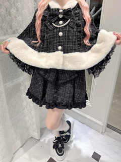 ネコちゃんキラキラツイードポンチョ