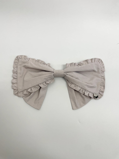 大きなフリルリボンバレッタ