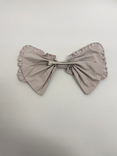 大きなフリルリボンバレッタ