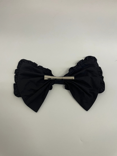 大きなフリルリボンバレッタ