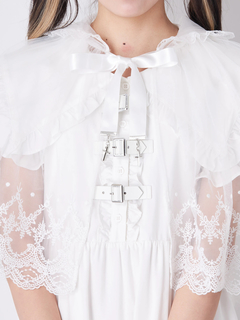 スカラップレースケープ