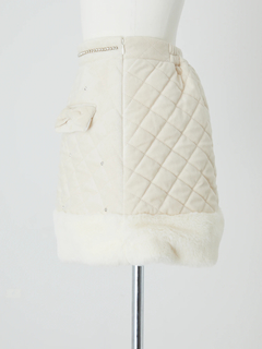 キルティング台形スカート