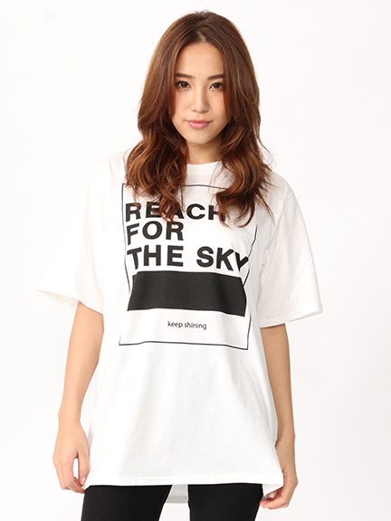 BOXロゴプリントゆるTシャツ
