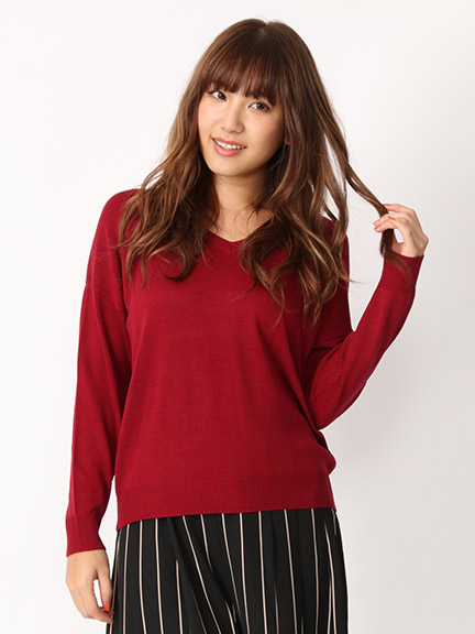 ベーシックVネックニットTOPS