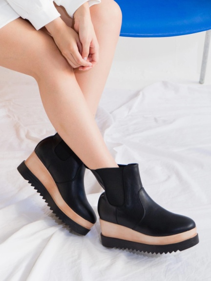 サイドゴア2重底ショートブーツ Cecil Mcbee セシルマクビー のショートブーツ ブーティー ファッション通販 Ailand アイランド