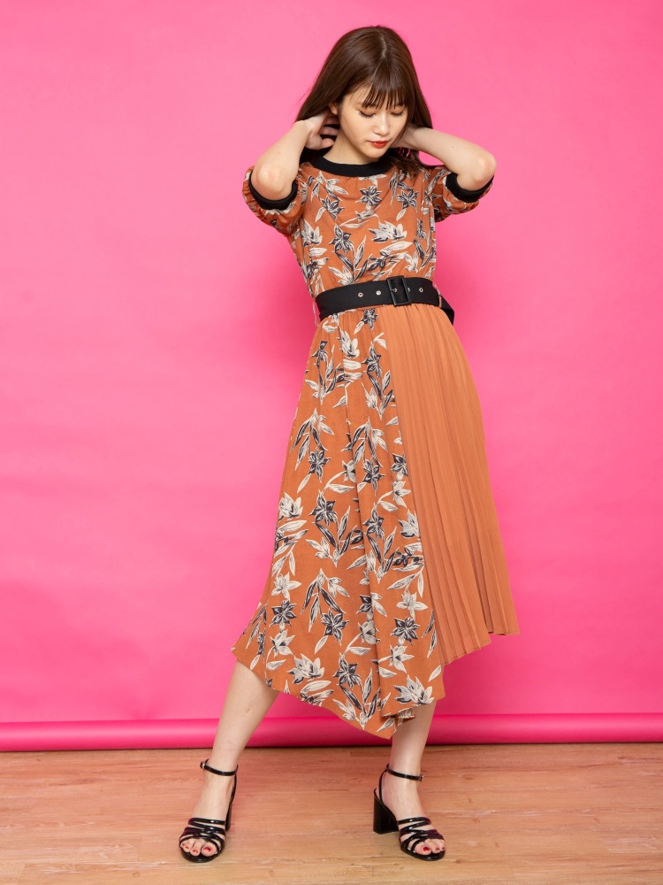 サイドプリーツ柄ワンピース Cecil Mcbee セシルマクビー のワンピース ファッション通販 Ailand アイランド