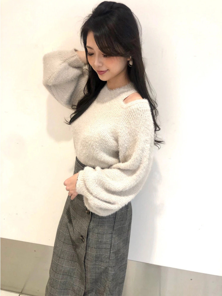 スリット入りラメフェザーニット