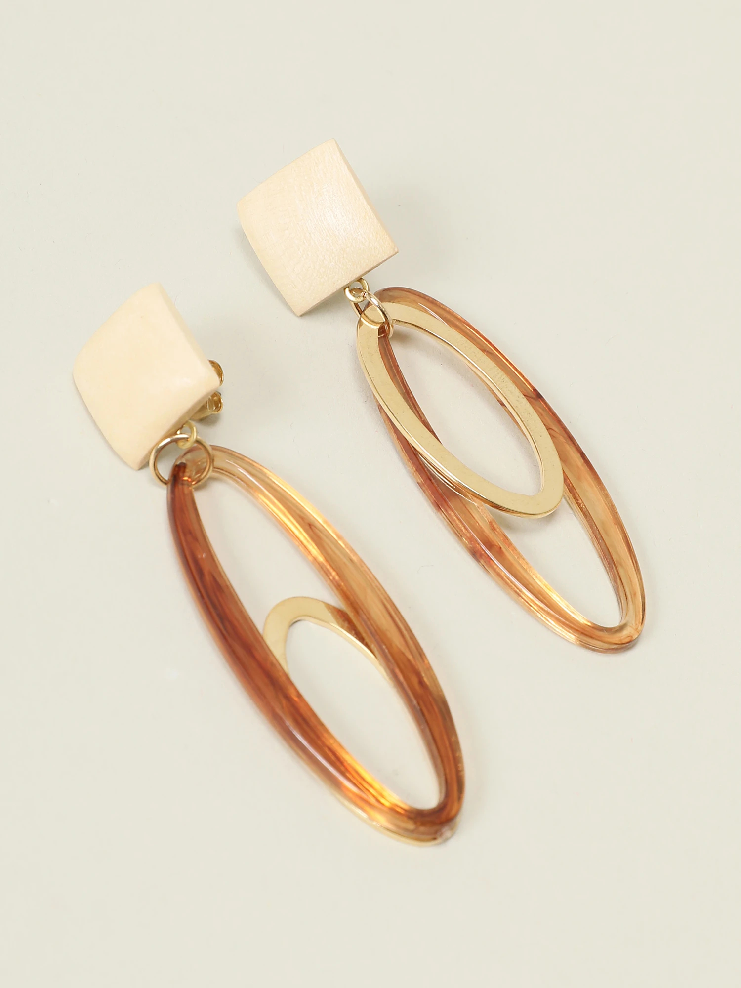 ウッド×アクリルピアス