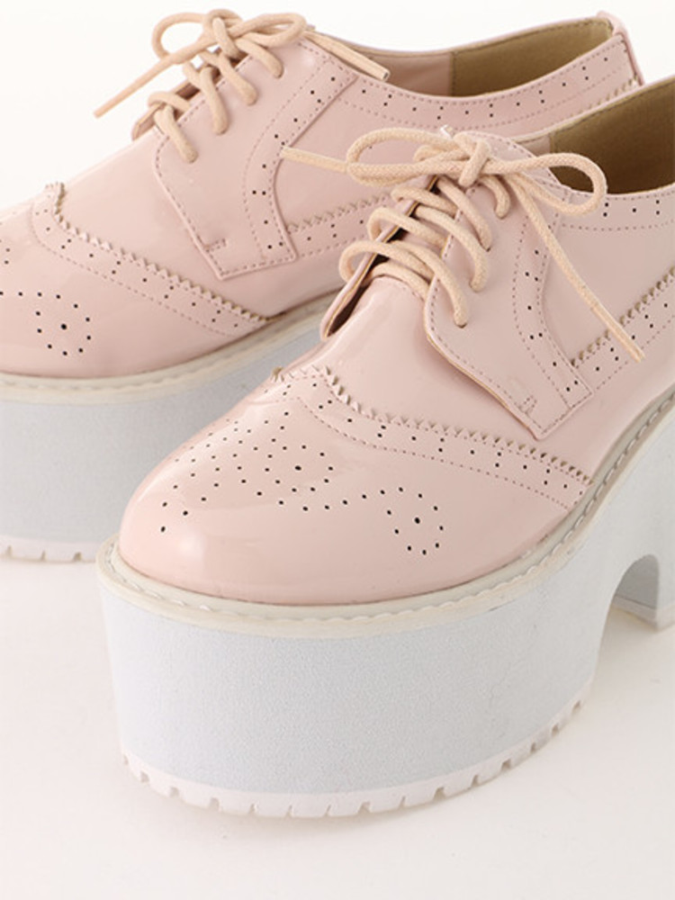 【新品】El Sepia *✭ウイングチップエナメルシューズ アーバンリサーチ 新品】El Sepia *✭ウイングチップエナメルシューズ アーバンリサーチ