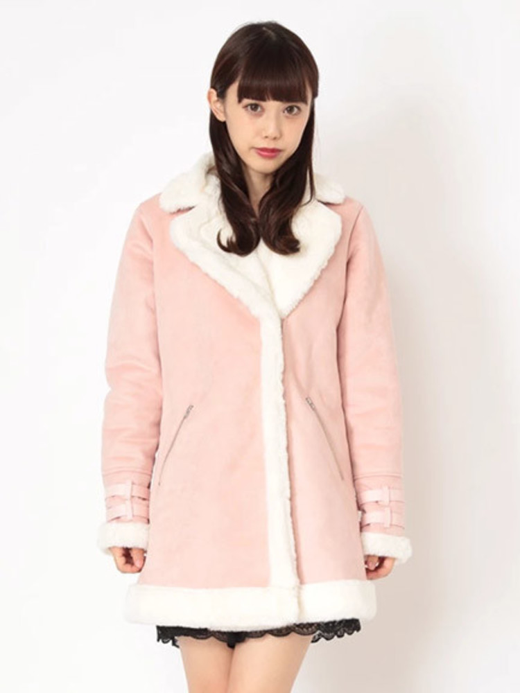 【連休限定価格】AKRIS PUNTO フード付き✨中綿コート✨ピンクカラー 連休限定価格】AKRIS PUNTO フード付き✨中綿コート✨ピンクカラー