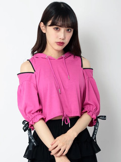 ピンク