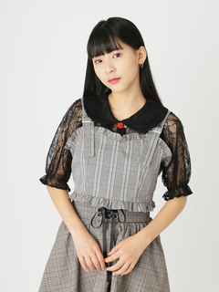 ベージュ