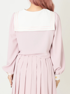 セーラートップス