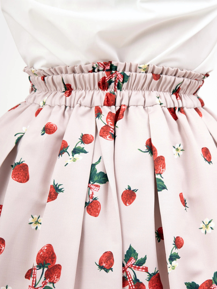 Strawberry label scarf スカート いちご タグ付き セール】 Straw-berry Hat プリントパッチワークスカート （ロング