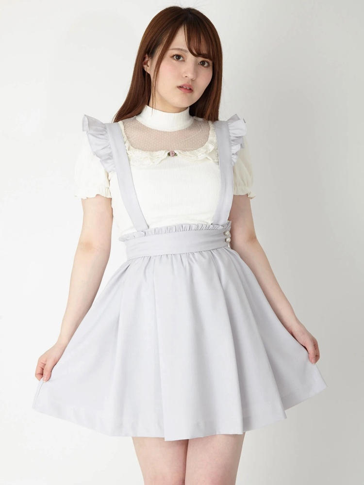 バーバリーチルドレン サスペンダー付きスカート 取り次ぐ