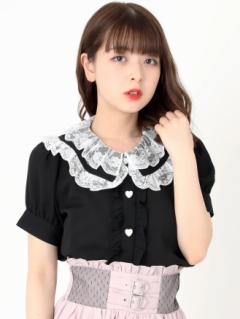 ブラック