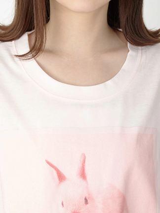 ウサギプリントBigTe - Ank Rouge(アンクルージュ)のTシャツ