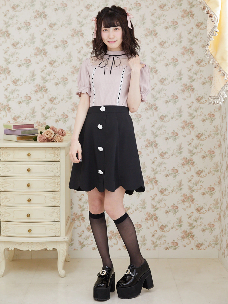 ビジュ　レース　トップス 楽天市場】【OUTLET SALE】トップス《襟付きレースショート