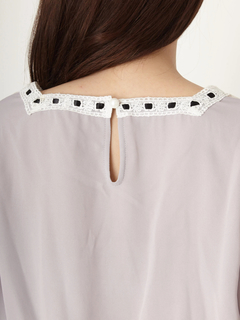 レース切り替えハシゴレースブラウス