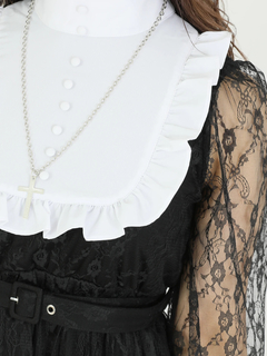 ネックレース付きプリーツレースワンピース