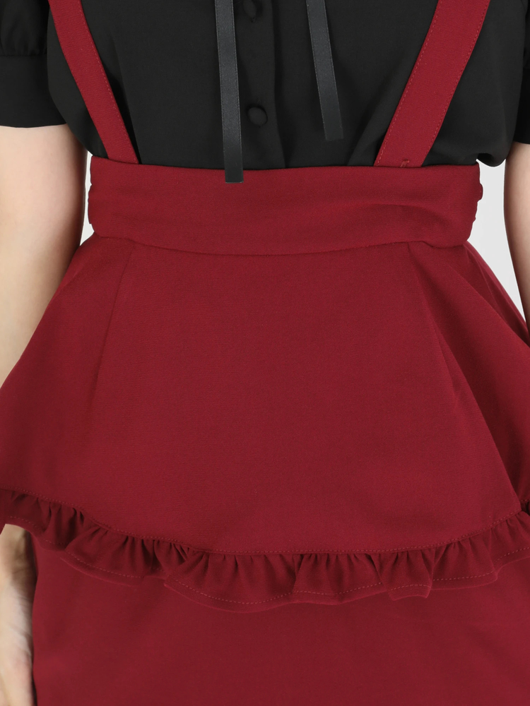 フリル付き赤のロングスカート 75d5d994b70688121824e30fd48416