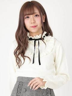 オフホワイト