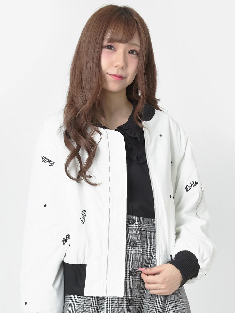 刺繍中綿ブルゾン - Ank Rouge(アンクルージュ)のブルゾン