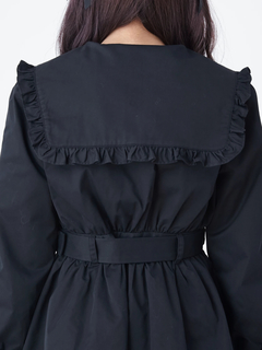 スクエアカラードーリートレンチ