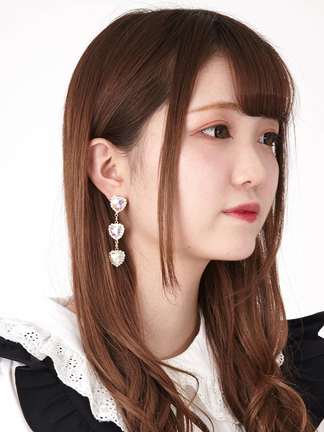 ハートクリスタル3連ピアス - Ank Rouge(アンクルージュ)のピアス
