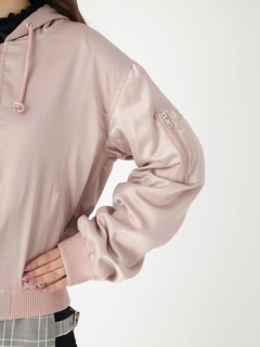 BACKスピンドルフード付きブルゾン