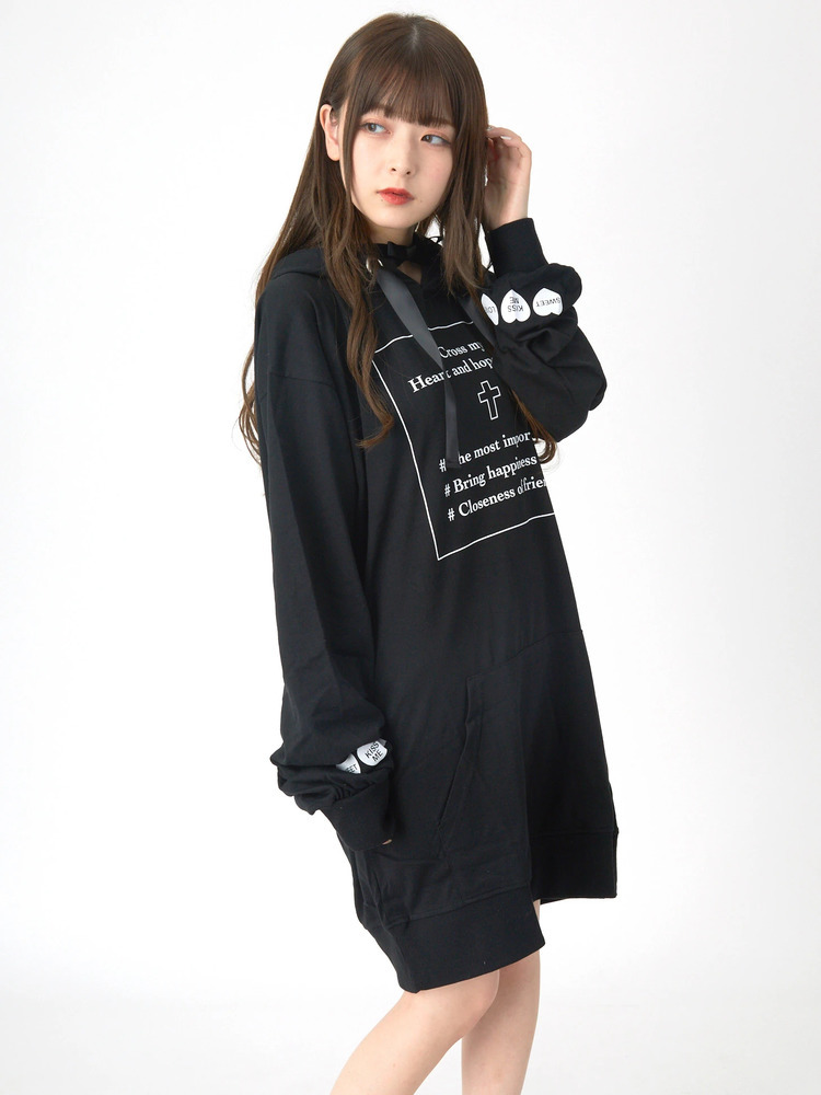 ロゴプリントBIGパーカー - Ank Rouge(アンクルージュ)のパーカ