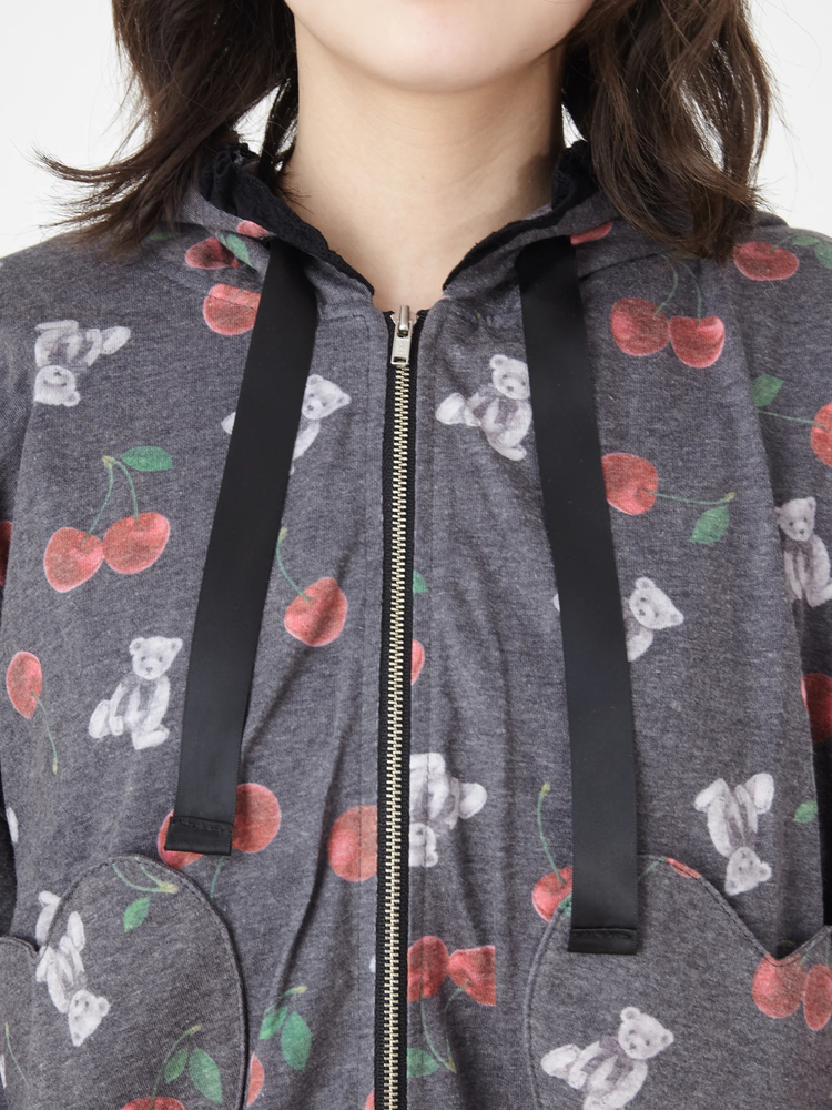 チェリーくま総柄パーカー - Ank Rouge(アンクルージュ)のパーカ