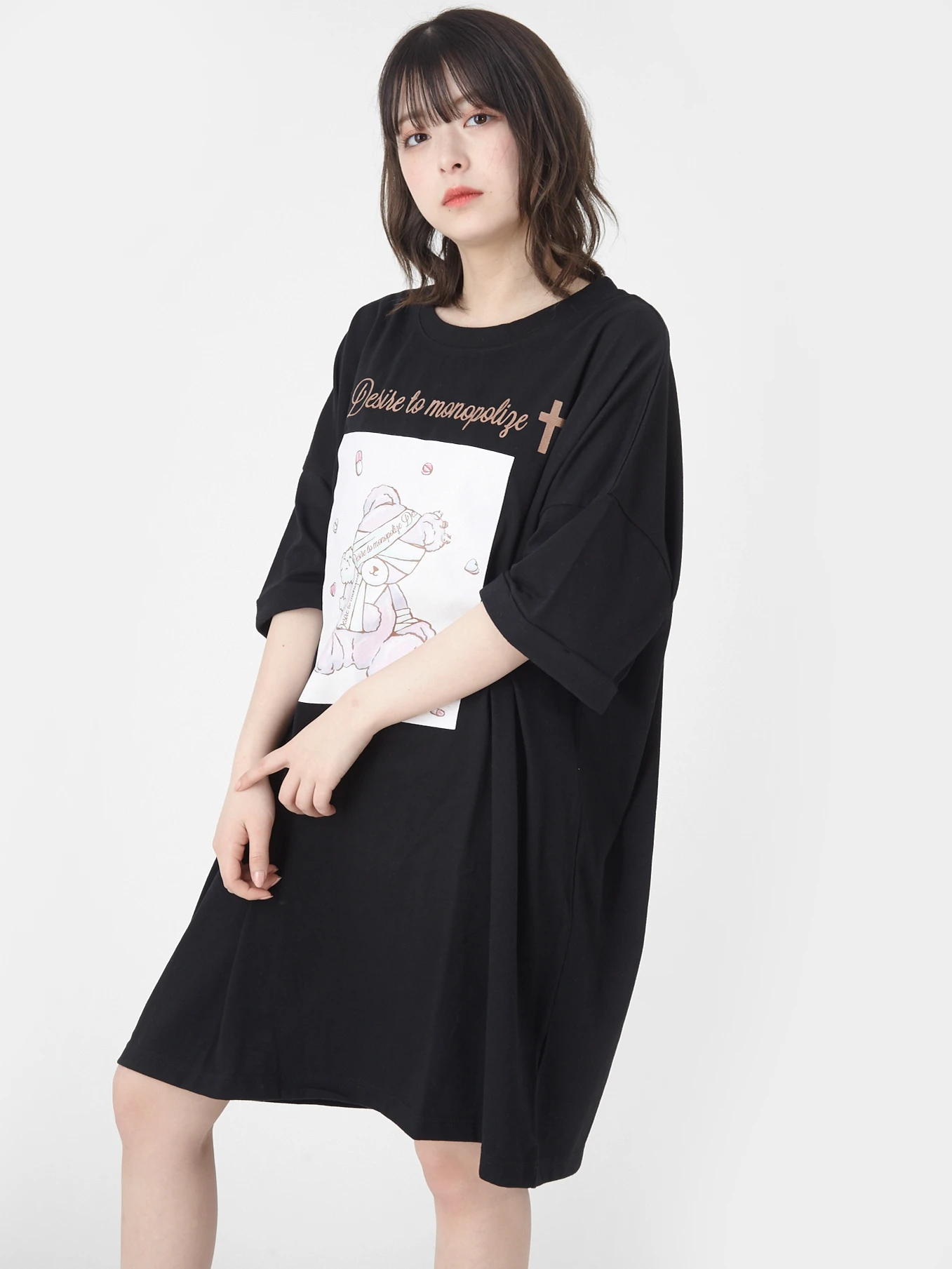お薬くまさんBigTシャツ - Ank Rouge(アンクルージュ)のTシャツ お薬くまさんBigTシャツ - Ank Rouge(アンクルージュ)のTシャツ