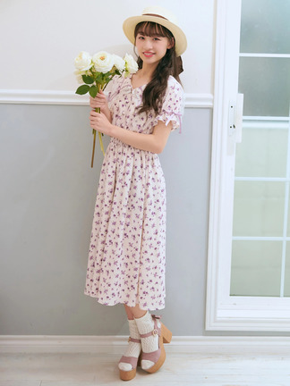 Me roir Ank Rouge（アンクルージュ ）セーラーワンピース ピンク Me roir Ank Rouge（アンクルージュ ）セーラーワンピース ピンク