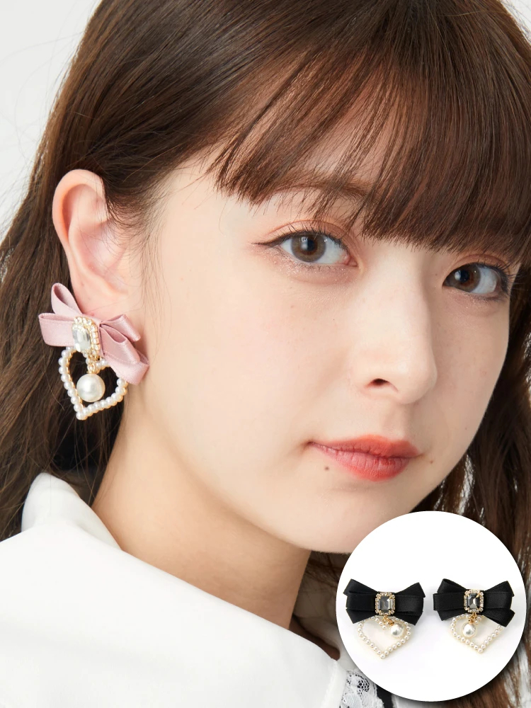 アンクゥ イヤリング ビジューリボンピアス - Ank Rouge(アンクルージュ)のピアス