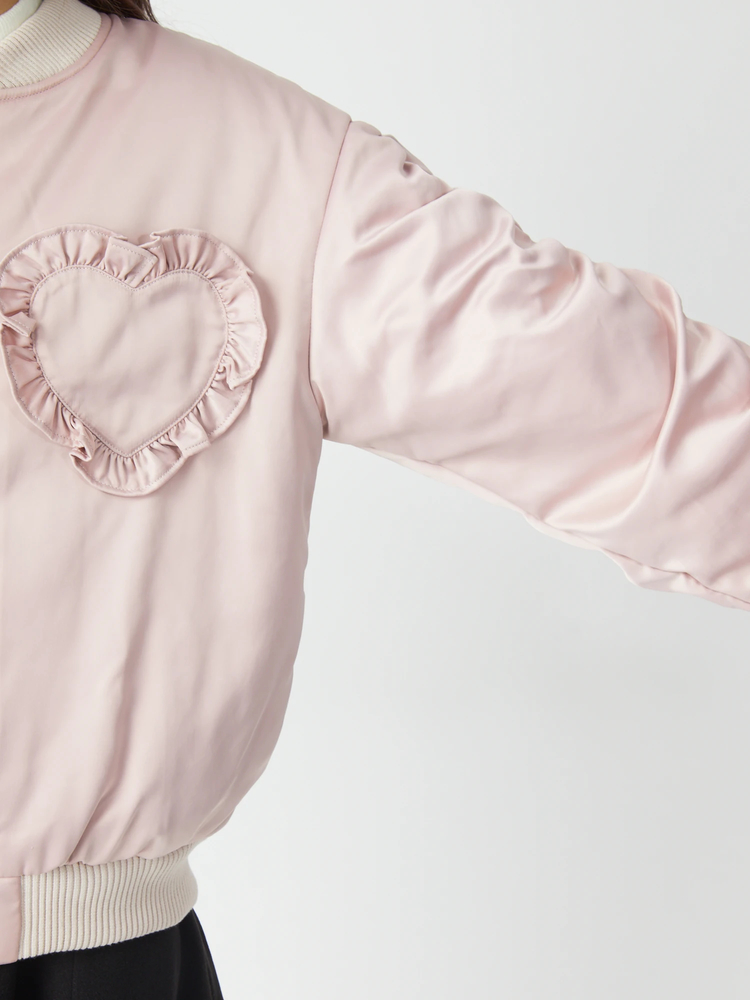 新品 KETTY 3.4万リバーシブル 赤×薔薇フリルジャンパーブルゾン M〜L 新品 KETTY 3.4万リバーシブル 赤×薔薇フリルジャンパーブルゾン