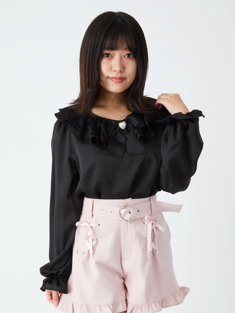 ダブルカラーフリルサテンブラウス - Ank Rouge(アンクルージュ