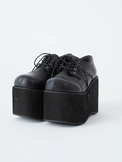 厚底リボンシューズ