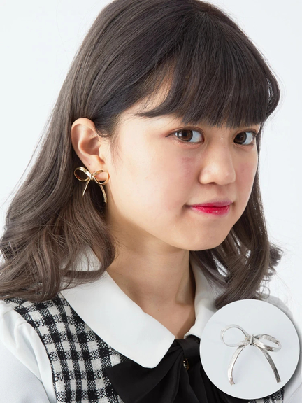 メタルリボンピアス(シルバー)