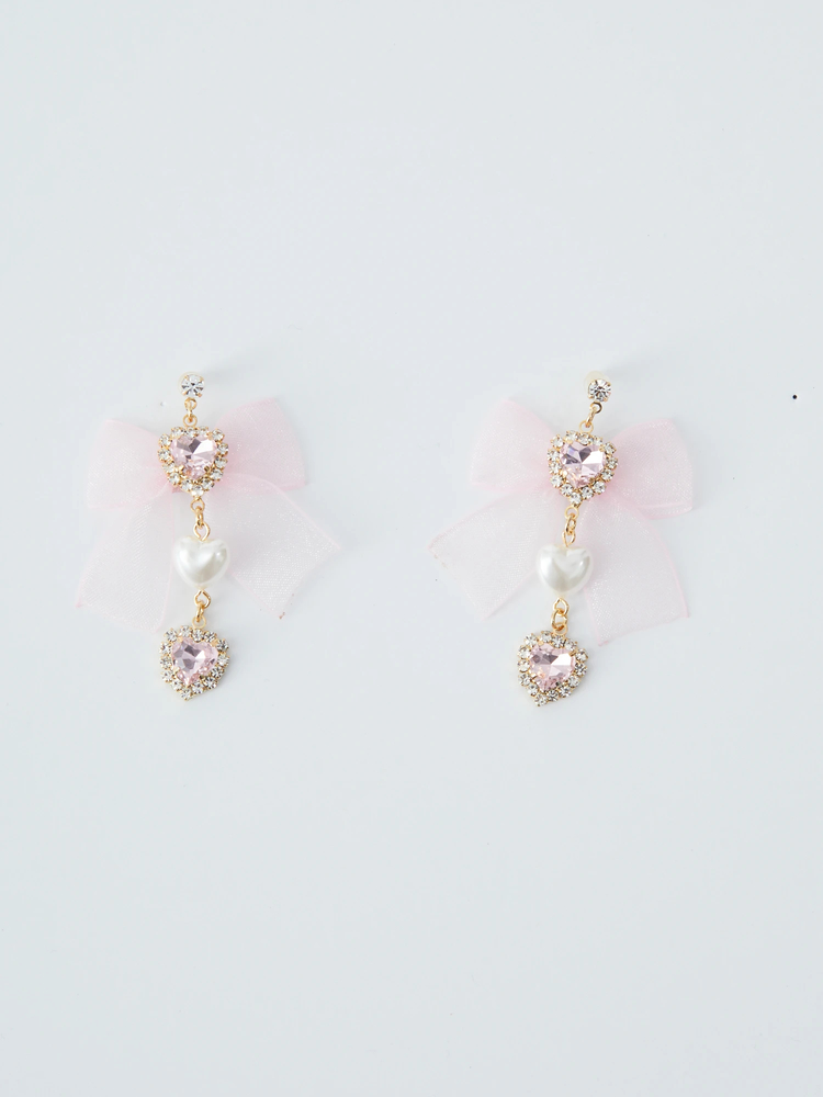 オーダーstop★ビジュー&オーガンジーリボンパール★イヤリング又はピアス オーダーstop☆ビジュー&オーガンジーリボンパール☆イヤリング又はピアス