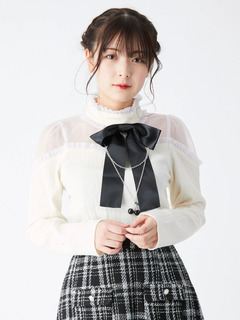 アイボリー