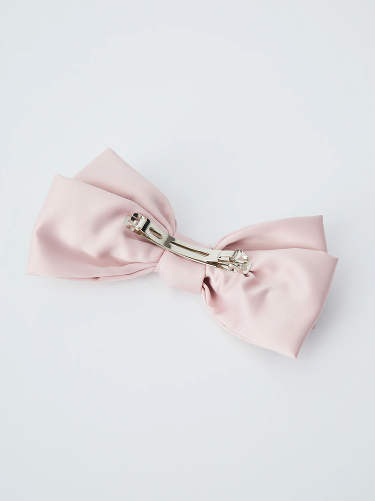 ロゴチャームサテンリボンバレッタ - Ank Rouge(アンクルージュ)の